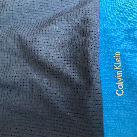 Calvin  Klein Men’s half zip blue  pullover large - Picture 5 of 6